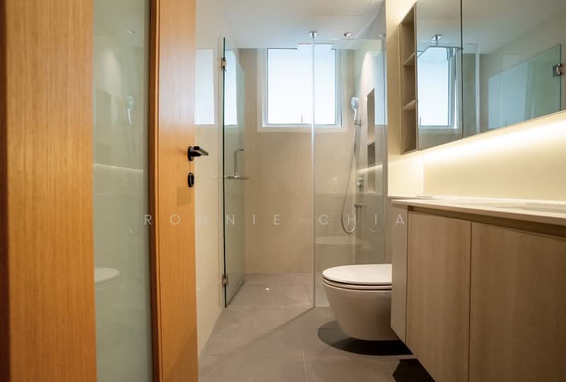 Brand New Corner Terrace 1Km Tao Nan, , 5 Bedrooms, 7,000 sqft, Corner Terrace For Sale, by Ronnie Chia, 500119018 - Bathroom - PropertyGuru.com.sg