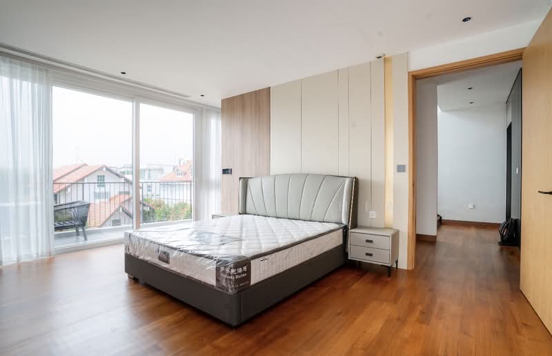 Brand New Corner Terrace 1Km Tao Nan, , 5 Bedrooms, 7,000 sqft, Corner Terrace For Sale, by Ronnie Chia, 500119018 - Bedroom - PropertyGuru.com.sg