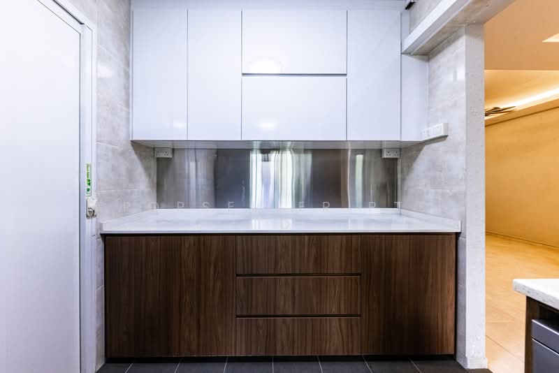 208 Bishan Street 23, 208 Bishan Street 23, 4 Bedrooms, 1,572 sqft, HDB Flat For Sale, by PROPSELLER PTE. LTD., 500119037 - Kitchen - PropertyGuru.com.sg