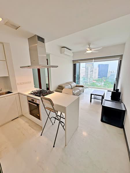 Adria, 12 Derbyshire Road, 2 Bedrooms, 700 sqft, Condominium For Rent, by Charles Tan, 500119042 - Kitchen - PropertyGuru.com.sg
