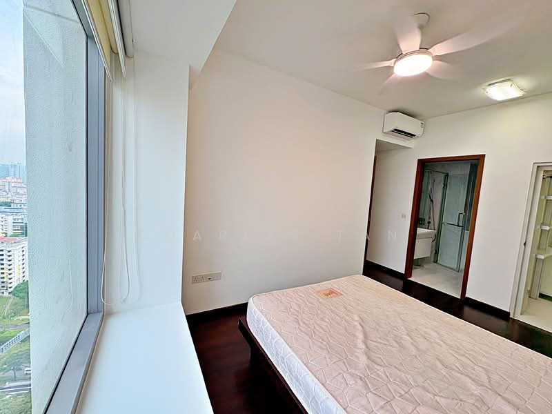 Adria, 12 Derbyshire Road, 2 Bedrooms, 700 sqft, Condominium For Rent, by Charles Tan, 500119042 - Bedroom - PropertyGuru.com.sg