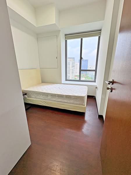 Adria, 12 Derbyshire Road, 2 Bedrooms, 700 sqft, Condominium For Rent, by Charles Tan, 500119042 - Bedroom - PropertyGuru.com.sg