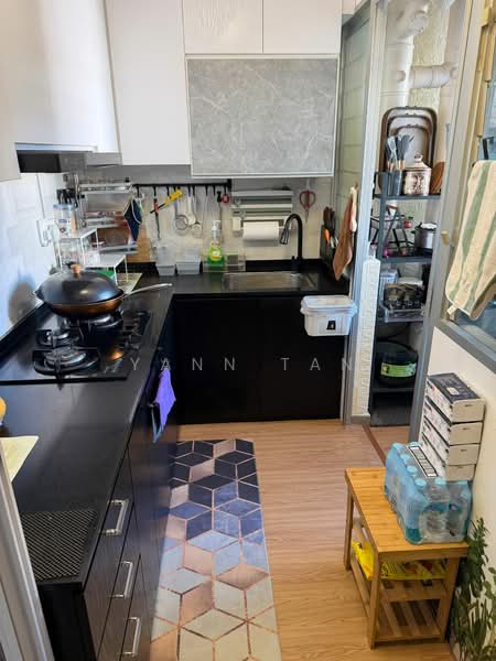 355A Anchorvale Lane, 355A Anchorvale Lane, 2 Bedrooms, 732 sqft, HDB Flat For Sale, by Yann Tan, 500119055 - Kitchen - PropertyGuru.com.sg