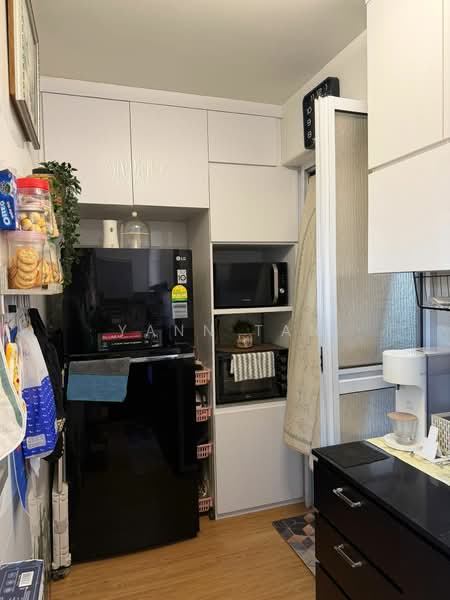 355A Anchorvale Lane, 355A Anchorvale Lane, 2 Bedrooms, 732 sqft, HDB Flat For Sale, by Yann Tan, 500119055 - Kitchen - PropertyGuru.com.sg