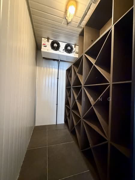 Sentosa Cove, 149 Ocean Drive, 5 Bedrooms, 8,500 sqft, Detached House For Rent, by Esther Liang, 500119056 - Wine Cellar - PropertyGuru.com.sg