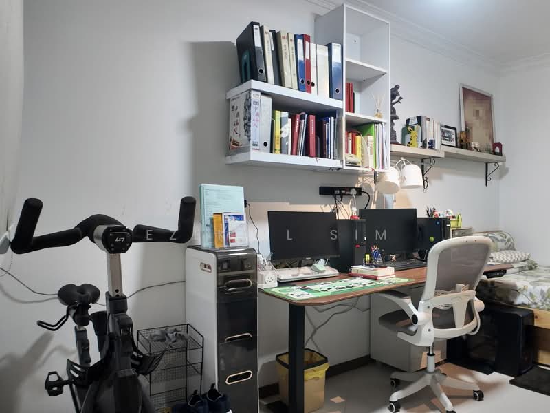 408 Pasir Ris Drive 6, 408 Pasir Ris Drive 6, 4 Bedrooms, 1,582 sqft, HDB Flat For Sale, by Ezekiel Sim, 500119072 - Common Bedroom 4 - PropertyGuru.com.sg