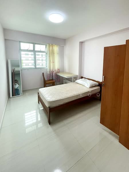 676C Yishun Ring Road, 676C Yishun Ring Road, 3 Bedrooms, 1,216 sqft, HDB Flat For Rent, by Rachel Koo, 500119073 - Bedroom - PropertyGuru.com.sg