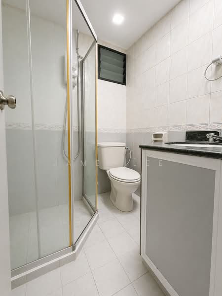 Simsville, 2 Geylang East Avenue 2, Room Rental, 60 sqft, Condominium For Rent, by James Lee, 500119078 - Bathroom - PropertyGuru.com.sg