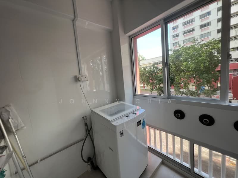 570 Pasir Ris Street 53, 570 Pasir Ris Street 53, 3 Bedrooms, 1,162 sqft, HDB Flat For Sale, by Johnny Chia, 500119085 - Balcony - PropertyGuru.com.sg