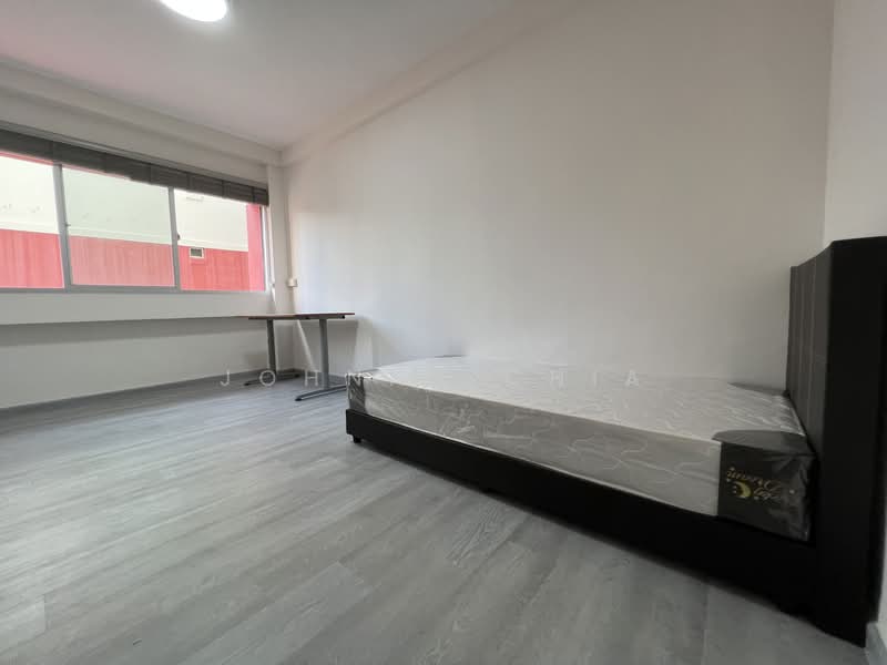 570 Pasir Ris Street 53, 570 Pasir Ris Street 53, 3 Bedrooms, 1,162 sqft, HDB Flat For Sale, by Johnny Chia, 500119085 - Bedroom - PropertyGuru.com.sg