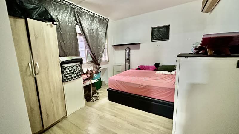 770 Pasir Ris Street 71, 770 Pasir Ris Street 71, 4 Bedrooms, 1,377 sqft, HDB Flat For Sale, by Haziq Irwan, 500119087 - Bedroom 2 - PropertyGuru.com.sg