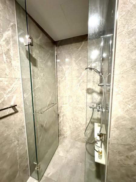 Clavon, Clementi Avenue 1, Buona Vista / West Coast / Clementi New Town, 2 Bedrooms, 764 sqft, Condominium For Rent, by Florence Zheng Zhen, 500119093 - Bathroom - PropertyGuru.com.sg