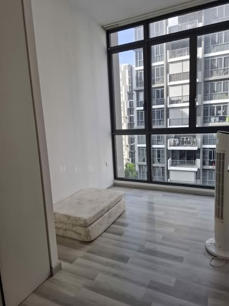 La Fiesta, Sengkang Square, 3 Bedrooms, 1,001 sqft, Condominium For Rent, by Henry Na, 500119094 - Bedroom - PropertyGuru.com.sg