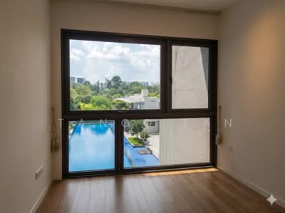 For Rent - The Lakefront Residences