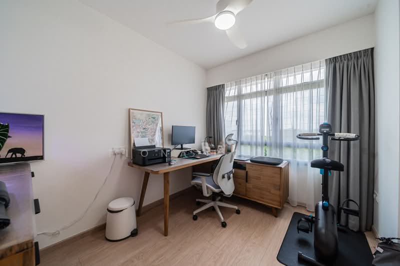 450 Yishun Ring Road, 450 Yishun Ring Road, 3 Bedrooms, 990 sqft, HDB Flat For Sale, by Fiona Poon, 500119120 - Study - PropertyGuru.com.sg