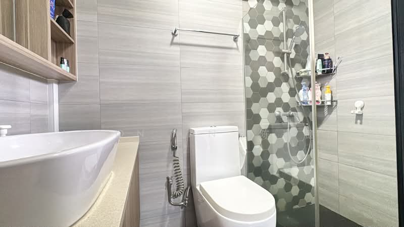 316C Anchorvale Link, 316C Anchorvale Link, 3 Bedrooms, 1,345 sqft, HDB Flat For Sale, by Jason Tan (陈春億), 500119121 - Bathroom - PropertyGuru.com.sg
