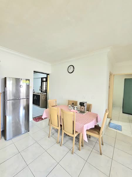 766 Bedok Reservoir View, 766 Bedok Reservoir View, 3 Bedrooms, 1,130 sqft, HDB Flat For Sale, by Adam Tng, 500119122 - Dining Room - PropertyGuru.com.sg
