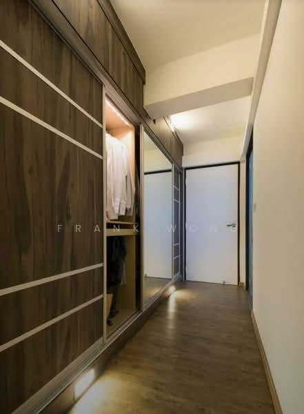 260B Punggol Way, 260B Punggol Way, 3 Bedrooms, 1,001 sqft, HDB Flat For Sale, by Frank Wong, 500119127 - Corridor - PropertyGuru.com.sg