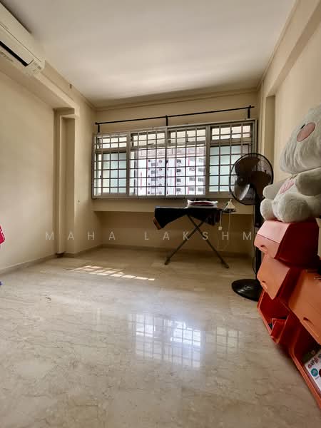 275 Toh Guan Road, 275 Toh Guan Road, 3 Bedrooms, 1,001 sqft, HDB Flat For Sale, by MAHA LAKSHMI, 500119132 - Interior - PropertyGuru.com.sg