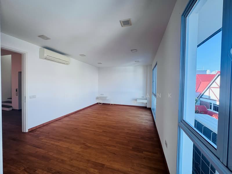 Eng Kong, Eng Kong Place, 7 Bedrooms, 5,367 sqft, Semi-Detached House For Sale, by GWEN LIM, 500119135 - Interior - PropertyGuru.com.sg