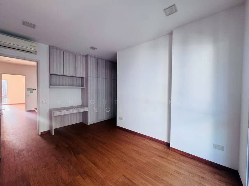 Eng Kong, Eng Kong Place, 7 Bedrooms, 5,367 sqft, Semi-Detached House For Sale, by GWEN LIM, 500119135 - Bedroom - PropertyGuru.com.sg