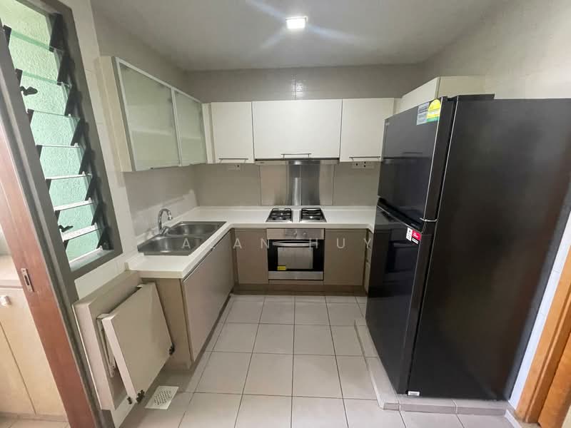 The Carpmaelina, 48 Carpmael Road, Room Rental, 200 sqft, Condominium For Rent, by Alan Huy, 500119144 - Kitchen - PropertyGuru.com.sg