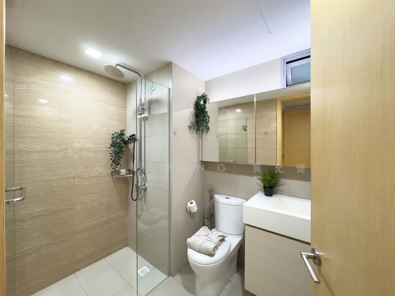 A Treasure Trove, 70 Punggol Walk, 2 Bedrooms, 775 sqft, Condominium For Sale, by Javier Ng 黄允健, 500119169 - Bathroom - PropertyGuru.com.sg