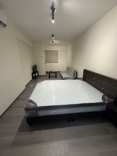 341 Clementi Avenue 5, 341 Clementi Avenue 5, Studio, 350 sqft, HDB Flat For Rent, by Hugo Sim, 500119190 - Bedroom - PropertyGuru.com.sg