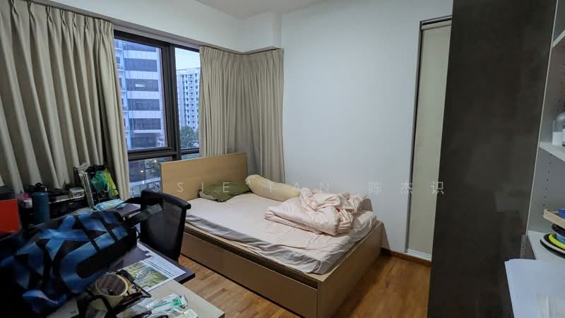Sims Urban Oasis, 4 Sims Drive, 3 Bedrooms, 1,023 sqft, Condominium For Rent, by Jessie Tan 陈杰识, 500119191 - Bedroom - PropertyGuru.com.sg
