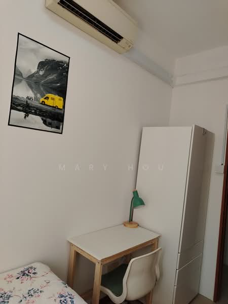 Sunglade, 1 Serangoon Avenue 2, Room Rental, 80 sqft, Condominium For Rent, by Mary Hou, 500119193 - Bedroom - PropertyGuru.com.sg