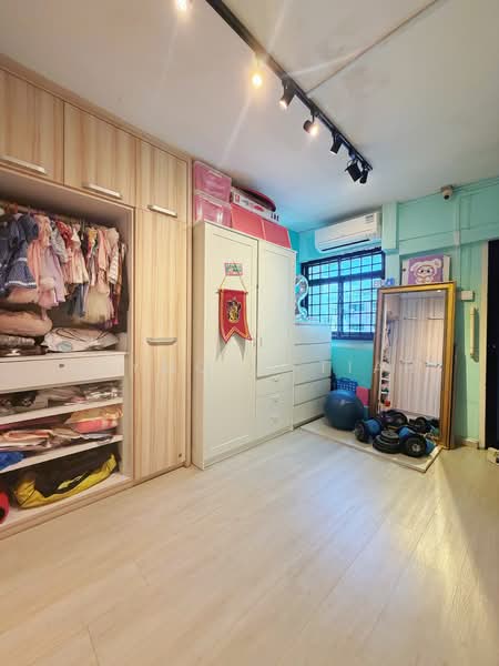 634 Ang Mo Kio Avenue 6, 634 Ang Mo Kio Avenue 6, 3 Bedrooms, 980 sqft, HDB Flat For Sale, by Raymond Tiah, 500119197 - Interior - PropertyGuru.com.sg