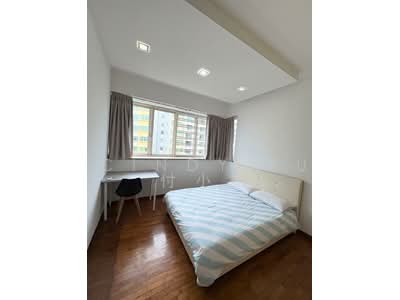 For Rent - Master Bedroom @ Serangoon MRT Condo