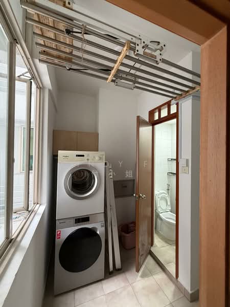 Master Bedroom @ Serangoon MRT Condo, , Room Rental, 220 sqft, Condominium For Rent, by Cindy Fu 付小姐, 500119207 - Bathroom - PropertyGuru.com.sg