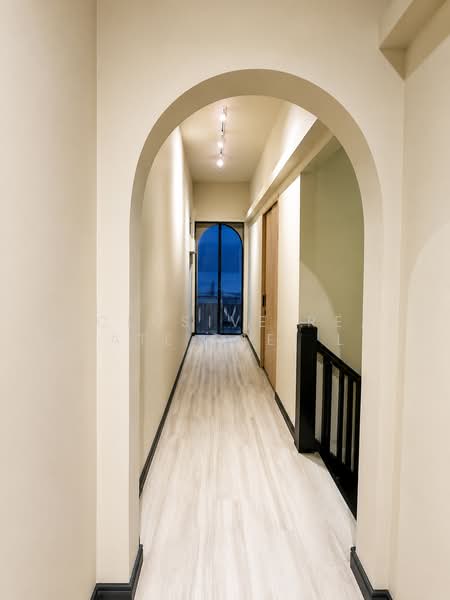 D8 Heritage Shophouse for Residential Co-Living 21 Rooms at Hindoo Rd, , 10+ Bedrooms, 6,000 sqft, Shophouse For Rent, by ARTHUR, 500119218 - Corridor - PropertyGuru.com.sg