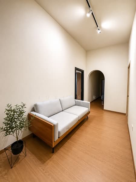 D8 Heritage Shophouse for Residential Co-Living 21 Rooms at Hindoo Rd, , 10+ Bedrooms, 6,000 sqft, Shophouse For Rent, by ARTHUR, 500119218 - Corridor - PropertyGuru.com.sg