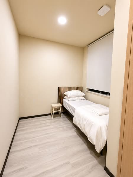 D8 Heritage Shophouse for Residential Co-Living 21 Rooms at Hindoo Rd, , 10+ Bedrooms, 6,000 sqft, Shophouse For Rent, by ARTHUR, 500119218 - Bedroom - PropertyGuru.com.sg