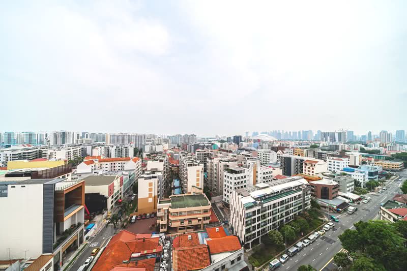 Central Grove, , 3 Bedrooms, 2,239 sqft, Condominium For Sale, by Sarah Tan, 500119222 - Exterior - PropertyGuru.com.sg