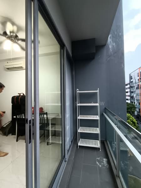 Casa Aerata, 9 Lorong 26 Geylang, Studio, 420 sqft, Apartment For Rent, by Justus Aw, 500119224 - Balcony - PropertyGuru.com.sg