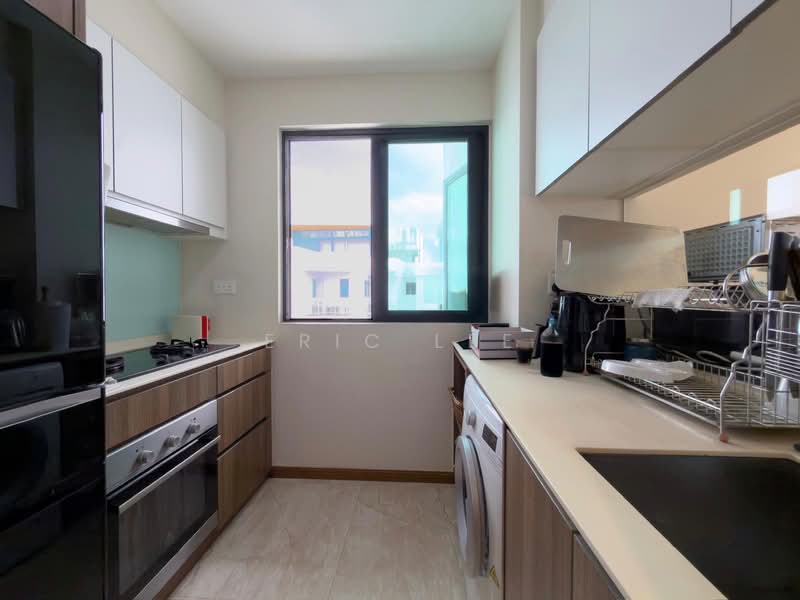 Kingsford Waterbay, Upper Serangoon View, 3 Bedrooms, 1,109 sqft, Condominium For Sale, by Eric Lee, 500119239 - Kitchen - PropertyGuru.com.sg