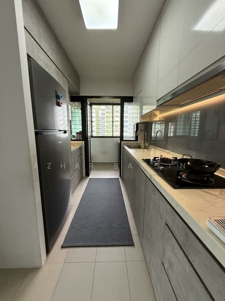462C Blossom Spring @ Yishun, 462C Yishun Avenue 6, 3 Bedrooms, 1,001 sqft, HDB Flat For Sale, by Azhar Baksin, 500119257 - Kitchen - PropertyGuru.com.sg