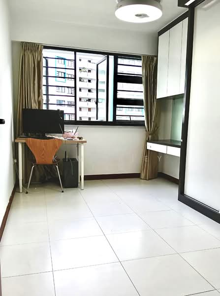 334C Yishun Riverwalk, 334C Yishun Street 31, 3 Bedrooms, 1,206 sqft, HDB Flat For Sale, by Kimberley Tan, 500119270 - Bedroom 2 - PropertyGuru.com.sg