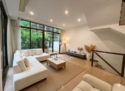 For Sale - Cheap & Undervalue Semi-D Landed in Bukit Timah