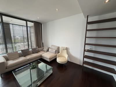 For Rent - Lloyd SixtyFive