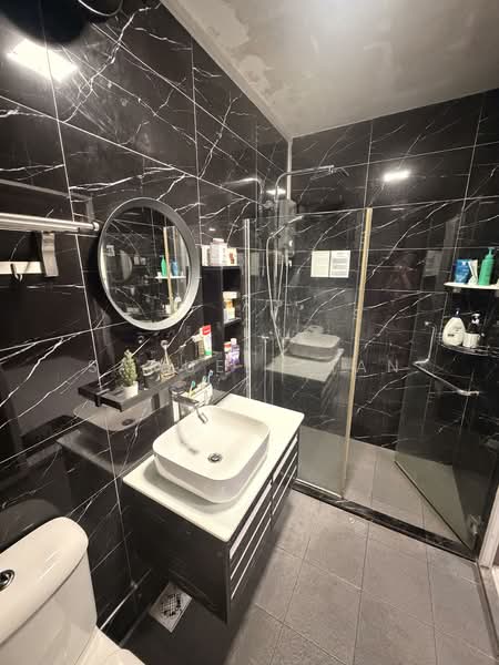 544 Pasir Ris Street 51, 544 Pasir Ris Street 51, 4 Bedrooms, 1,550 sqft, HDB Flat For Sale, by Samuel Gian, 500119286 - Bathroom - PropertyGuru.com.sg