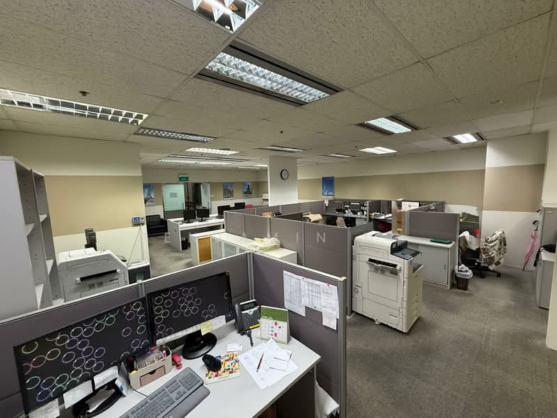6 Raffles Quay, 6 Raffles Quay, 1,450 sqft, Office For Rent, by Benjamin Ng, 500119287 - Interior - CommercialGuru.com.sg