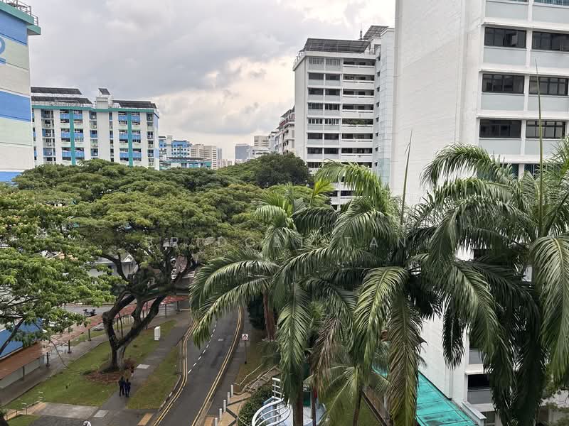 23 Telok Blangah Crescent, 23 Telok Blangah Crescent, 3 Bedrooms, 883 sqft, HDB Flat For Sale, by Bridget Tan, 500119290 - Exterior view from living room  - PropertyGuru.com.sg
