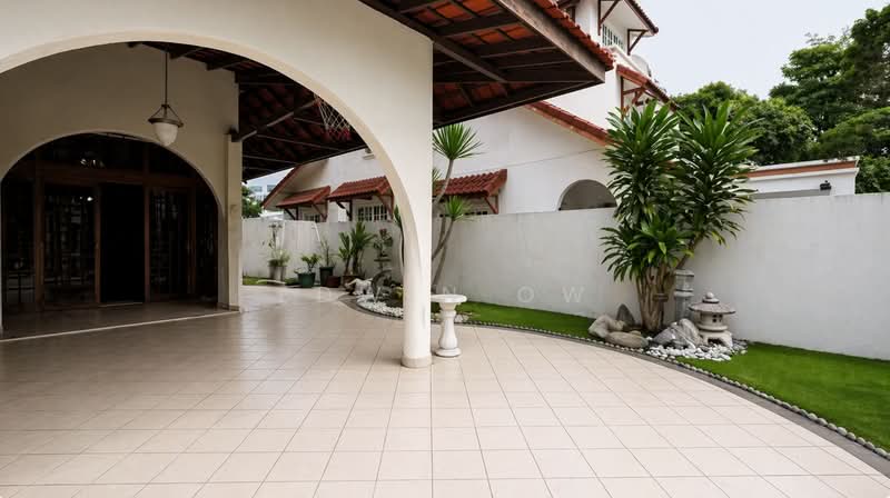 For Sale - D16 BEST VALUE BUY 3.5 STRY SEMI D IN THE MARKET NEAR MRT