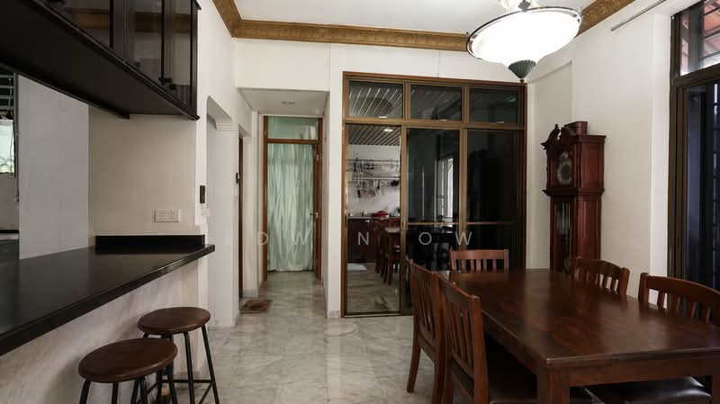 D16 BEST VALUE BUY 3.5 STRY SEMI D IN THE MARKET NEAR MRT, JALAN SIMPANG / PARI BURONG / CHEMPAKA KUNING / BEDOK RD, 6 Bedrooms, 4,000 sqft, Semi-Detached House For Sale, by Edwin Ow, 500119295 - Dining Room - PropertyGuru.com.sg