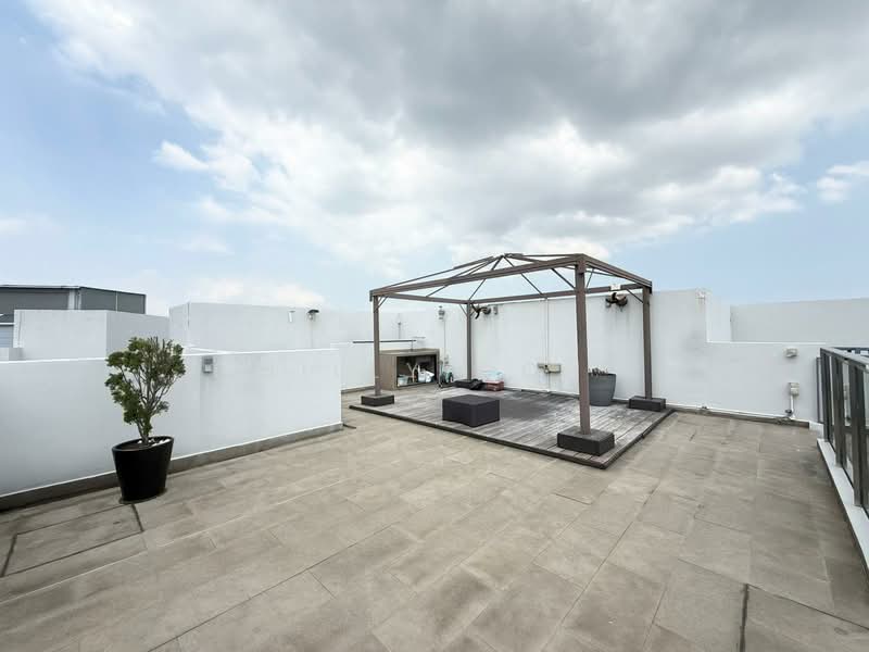 Riversails, 6 Upper Serangoon Crescent, 3 Bedrooms, 1,819 sqft, Condominium For Sale, by Billy Goh, 500119296 - Roof - PropertyGuru.com.sg