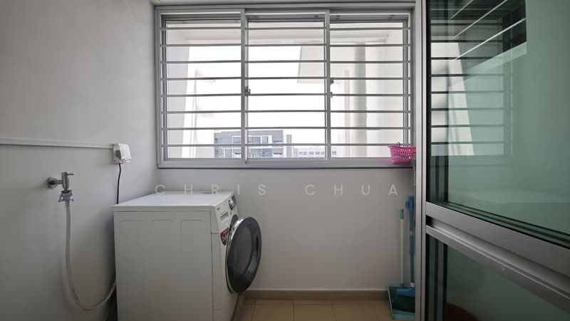 502C Yishun Street 51, 502C Yishun Street 51, 4 Bedrooms, 1,206 sqft, HDB Flat For Sale, by Chris Chua, 500119301 - Balcony - PropertyGuru.com.sg